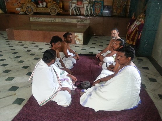 Havan at delhi Ganesh Mandir
